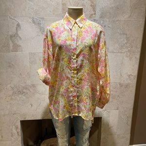 Stradivarius floral button down shirt NWT